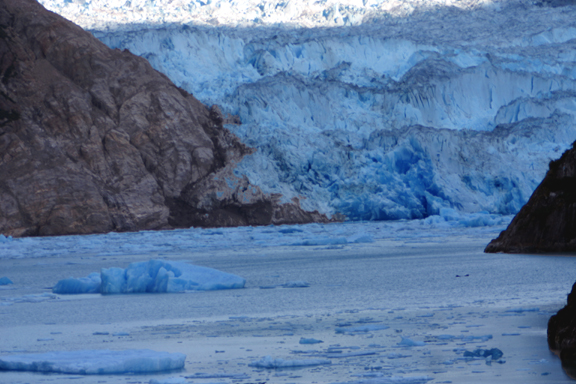 Seaward_Fjord_Glacier.jpg